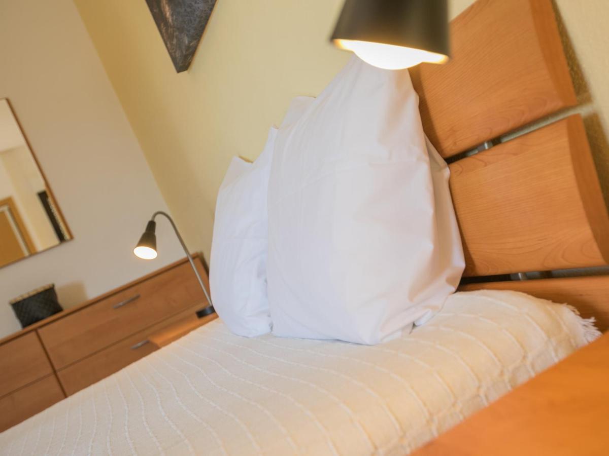 אלבופיירה Apartamento Oura By Sweet Spot For Us Property Management מראה חיצוני תמונה
